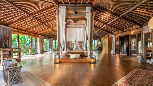 Villa Nag Shampa Bedroom 1