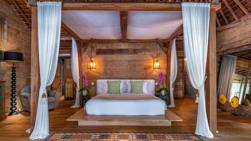 Villa Nag Shampa Bedroom 4