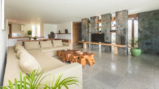 Villa Nakar Living room