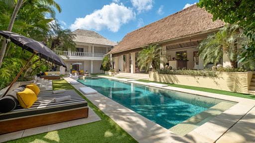 Villa Nalina Swimming pool
