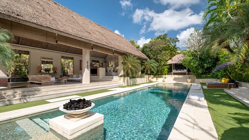 Villa Nalina Swimming pool