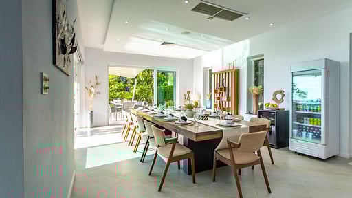 Villa Namaste Обеденная зона