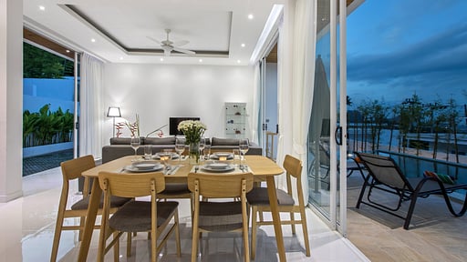 Villa Namo Dining area