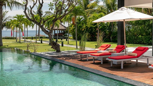 Villa Naora Swimming pool