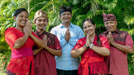 Villa Naora Villa staff