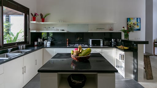 Villa Naora Kitchen