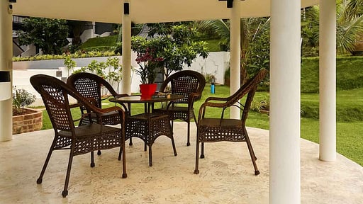 Villa Nap Dau Terrace/Veranda