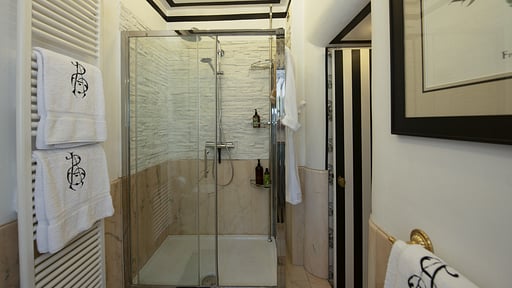 Villa Napoleone Schlafzimmer 2