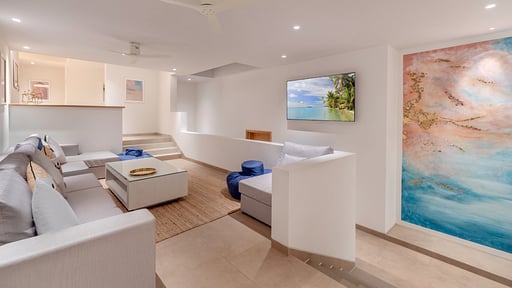 Villa Narissa Phuket Living room 2