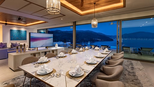 Villa Narissa Phuket Dining area