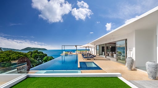 Villa Narissa Phuket Swimming pool