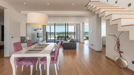 Villa Naturaleza Dining area