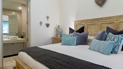 Villa Naya Samui Bedroom 2