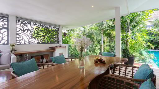 Villa Naya Samui Dining area
