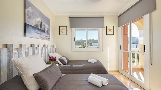Villa Neca Dormitorio 4
