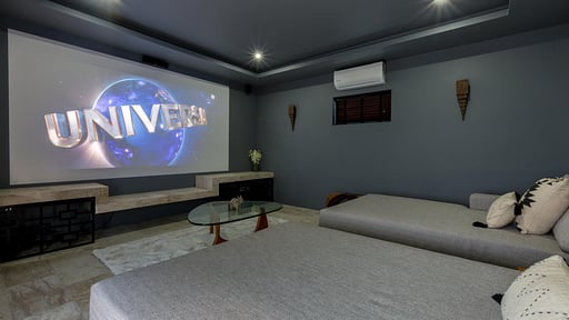 Villa Neung Skye Beach Media room