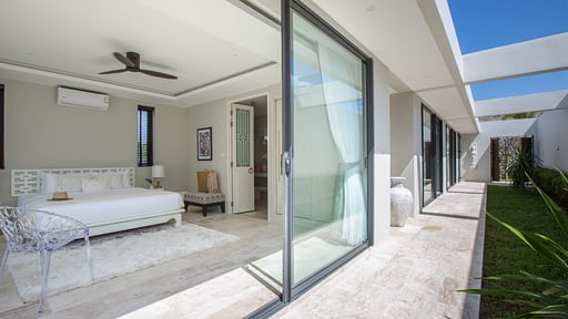 Villa Neung Skye Beach Bedroom 1