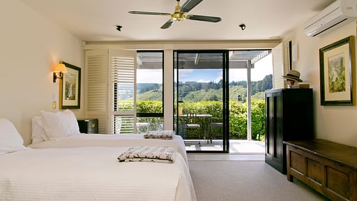 Villa Ngahere Schlafzimmer 1