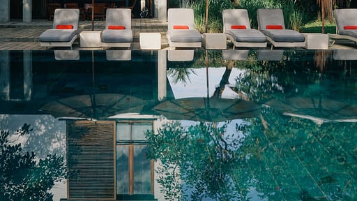 Villa Ni Say Schwimmbad