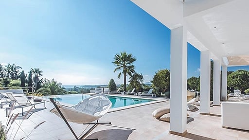 Villa Nia Swimming pool