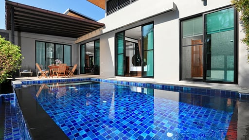 Villa Nias Swimming pool