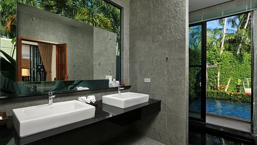 Villa Nias Bedroom 1