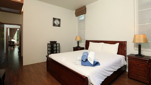 Villa Nias Bedroom 2