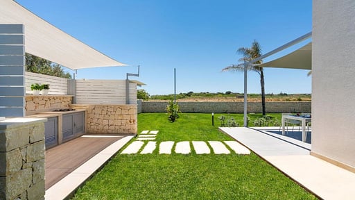 Villa Nica BBQ equipment