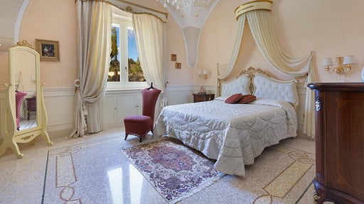 Villa Nicrys Bedroom 1