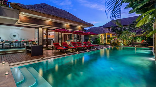 Villa Nilaya Swimming pool
