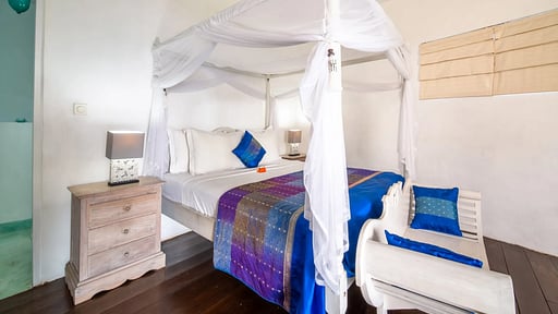 Villa Nirvana Biru Bedroom 6