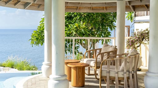 Villa Nirvana Biru Terrace/Veranda
