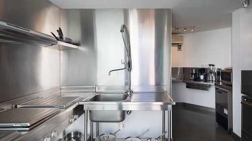 Villa Nirvana Kitchen 2