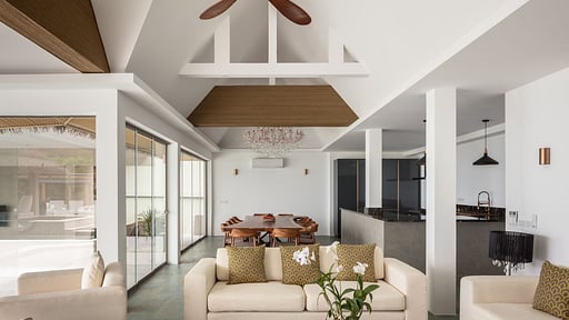 Villa Nirvana Living room