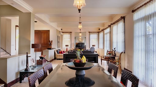 Villa Nirwana Dining area