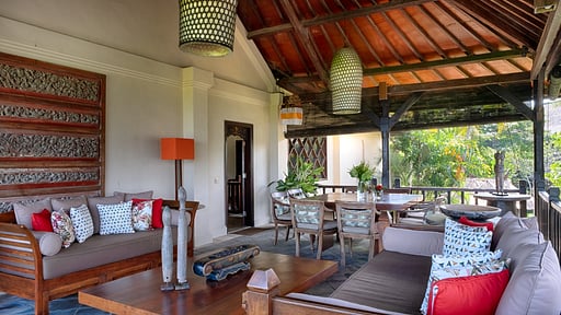 Villa Nirwana Living room