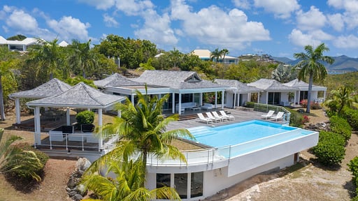 Villa No Limit Drohnen-Bilder