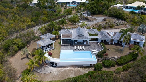 Villa No Limit Drohnen-Bilder