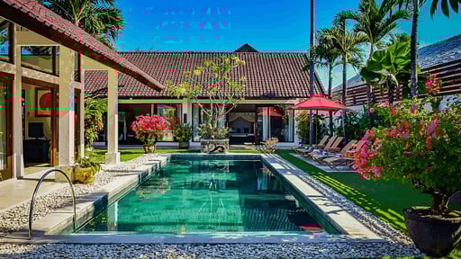 Villa Noa Schwimmbad