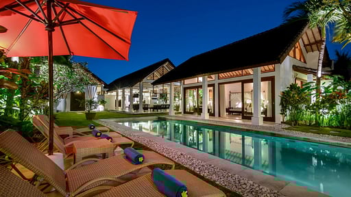 Villa Noa Schwimmbad