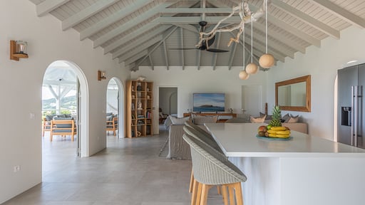 Villa Nolen Dining area