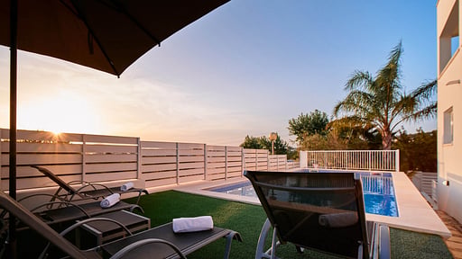Villa Numa Piscina