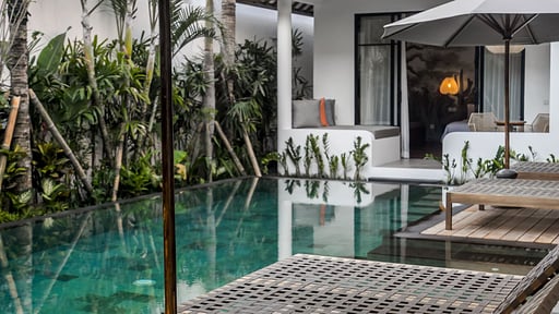 Villa Nusantara Empat Swimming pool