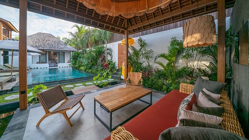 Villa Nusantara Enam Autres