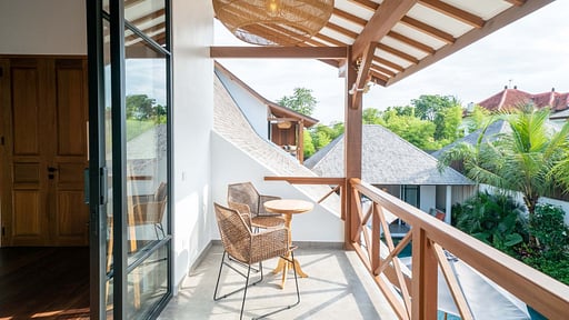 Villa Nusantara Enam Autres