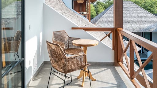 Villa Nusantara Enam Autres