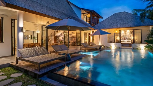 Villa Nusantara Enam Piscine