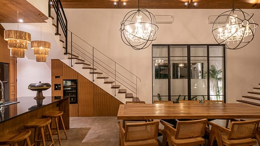Villa Nusantara Lima Dining area