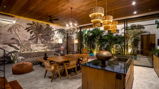 Villa Nusantara Loft Ndao Обеденная зона