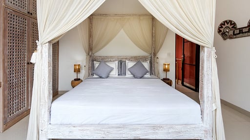 Villa Nymphea Bedroom 1